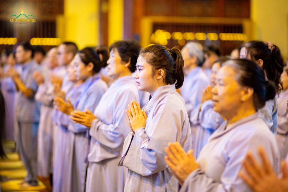 Thành tâm sám hối giúp chúng ta tiêu trừ tội lỗi
