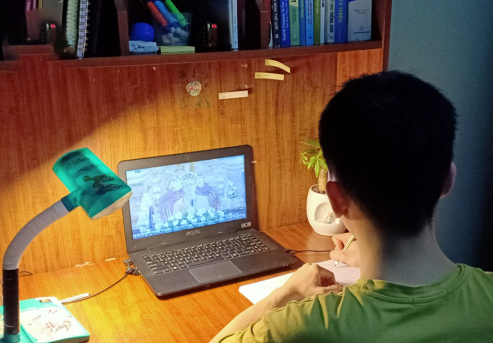 Việc nghe và tư duy Phật Pháp là cách giảm stress hiệu quả