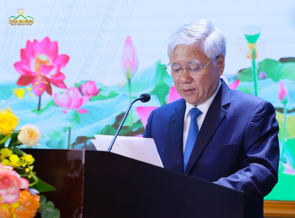 Ông Đỗ Văn Chiến - Ủy viên Bộ Chính trị, Bí thư Trung ương Đảng, Chủ tịch Ủy ban Trung ương Mặt trận Tổ quốc Việt Nam phát biểu tại buổi lễ