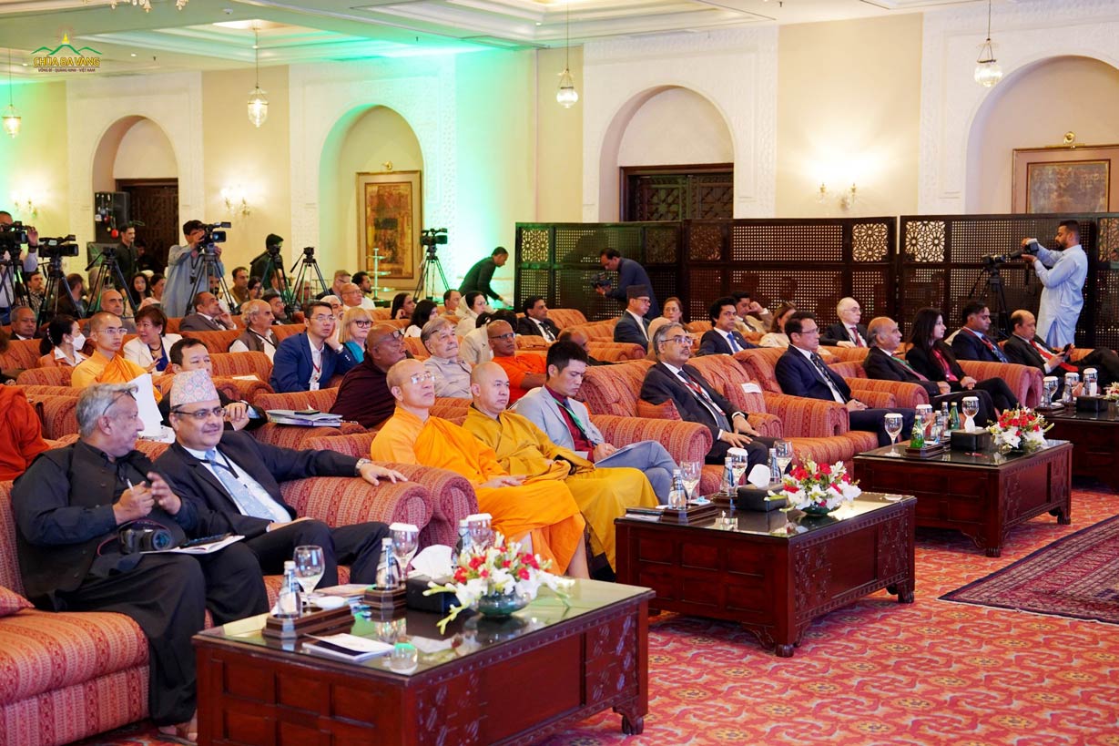 Hội thảo về Di sản Phật giáo Gandhara diễn ra trong 3 ngày từ 11-13/07/2023 với sự tham gia của nhiều Tăng Ni, nhà nghiên cứu di sản văn hóa các nước
