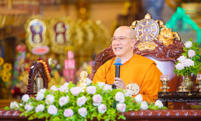 Hướng tới tưởng niệm ngày Đức Phật nhập Niết Bàn, Sư Phụ Thích Trúc Thái Minh đã giảng giải lời di giáo của Đức Phật - 
